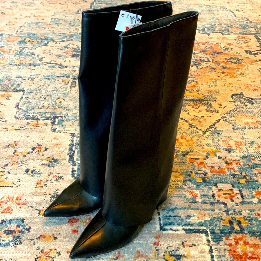 ♠️ NWT Zara Shark Boots ♠️